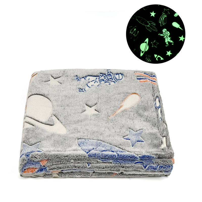 OEM Flannel Fleece Plush Manufacture Glow in The Dark  Blankets for Kids