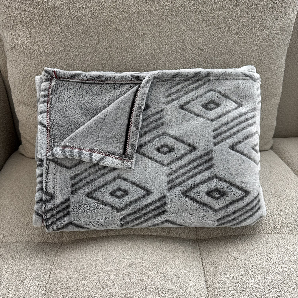 Embossed Flannel, OEM Custom, Airplane Blanket, 100% Polyester, Travel Throw, Airline Supply, Portable, Lightweight