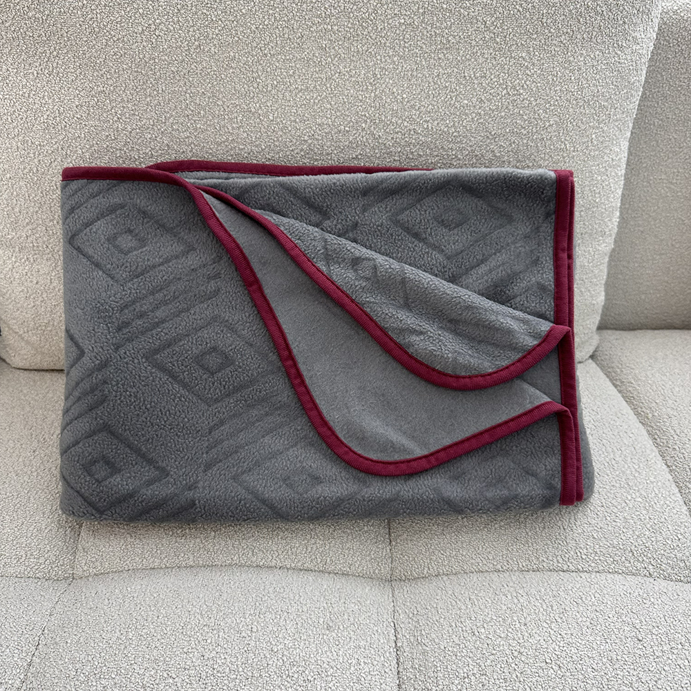 Premium Polar Fleece Clipped Jacquard Airplane Travel Blanket – Ultra-Soft 3D Sculpted Pattern Lightweight Aviation Throw, Cozy Portable Compact with Carry Bag for Plane, Car